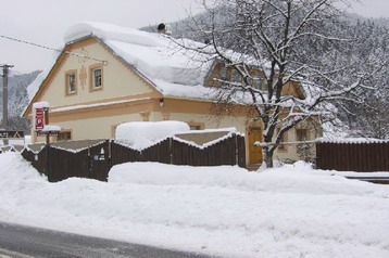 Slovensko Privát Staré Hory, Exteriér